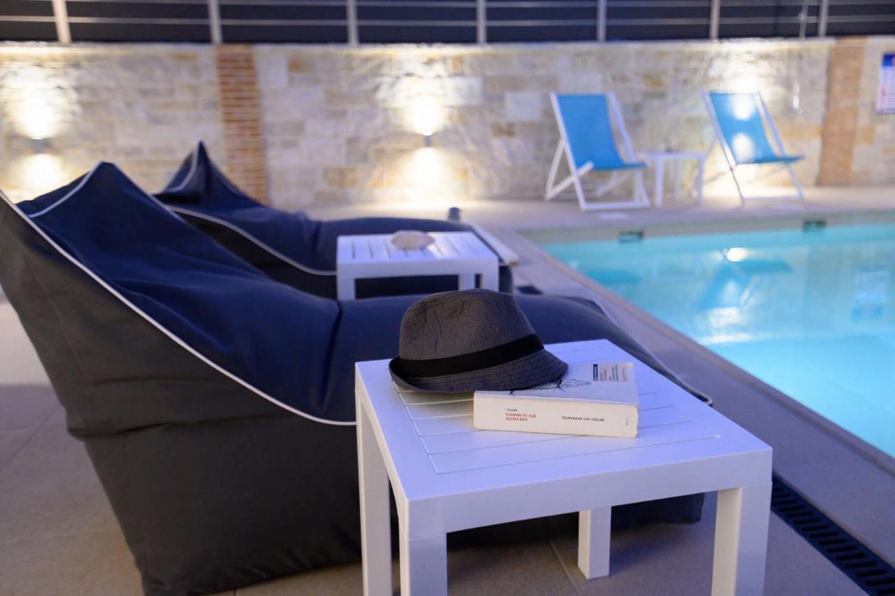 Momento Luxury Apartments Walking Distance From The Beach Nikiana Exteriér fotografie