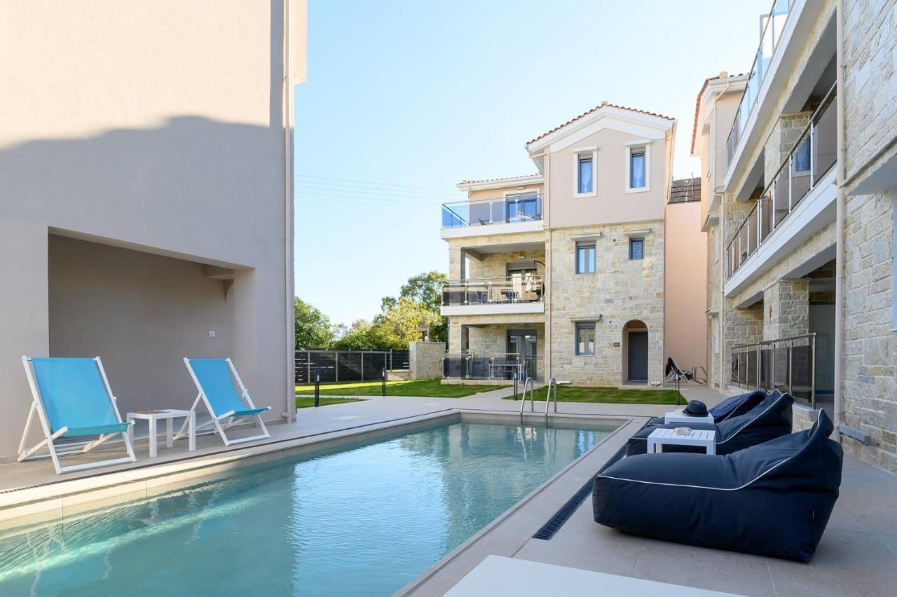 Momento Luxury Apartments Walking Distance From The Beach Nikiana Exteriér fotografie