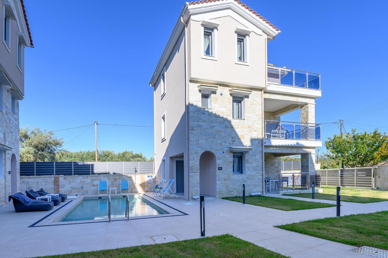 Momento Luxury Apartments Walking Distance From The Beach Nikiana Exteriér fotografie