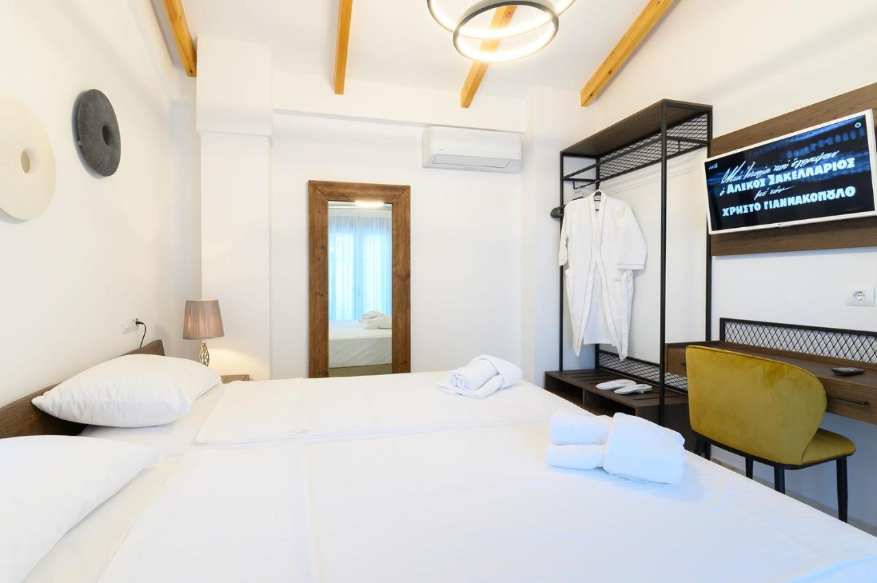 Momento Luxury Apartments Walking Distance From The Beach Nikiana Exteriér fotografie