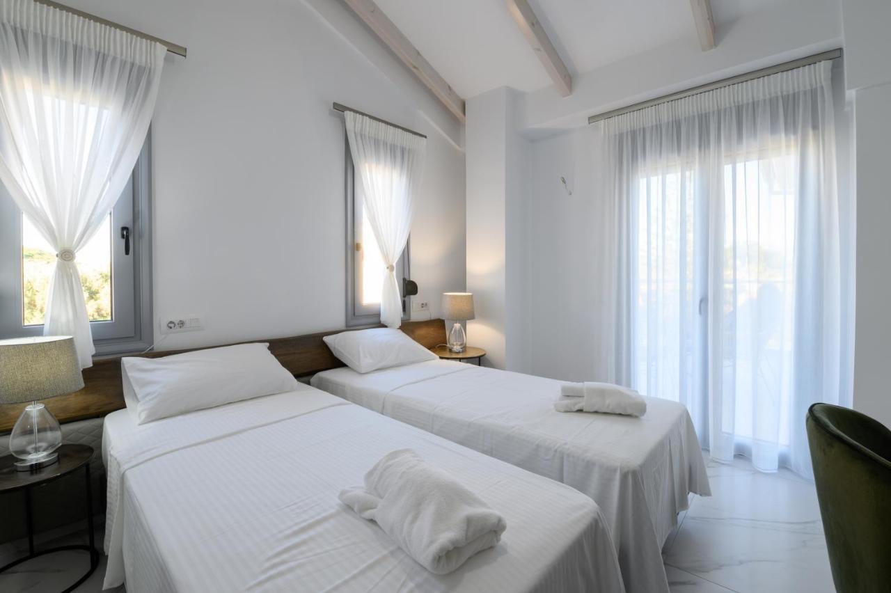 Momento Luxury Apartments Walking Distance From The Beach Nikiana Exteriér fotografie